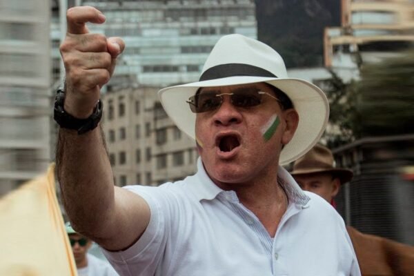 ¿Qué pretenden ahora?